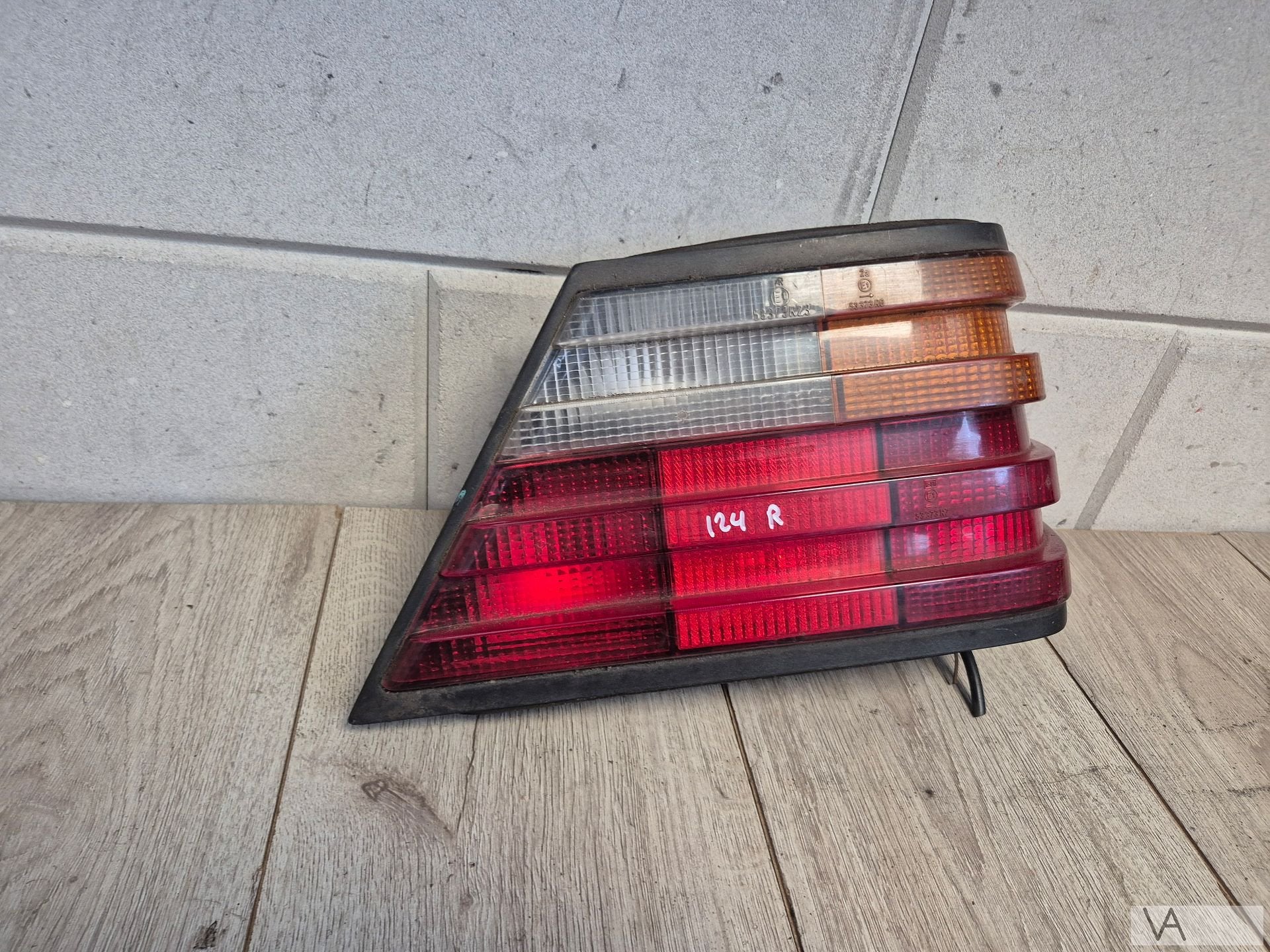 Achterlicht rechts van Mercedes E klasse W124 1983 - 1995, Gebruikt, -, Ophalen of Verzenden, -
