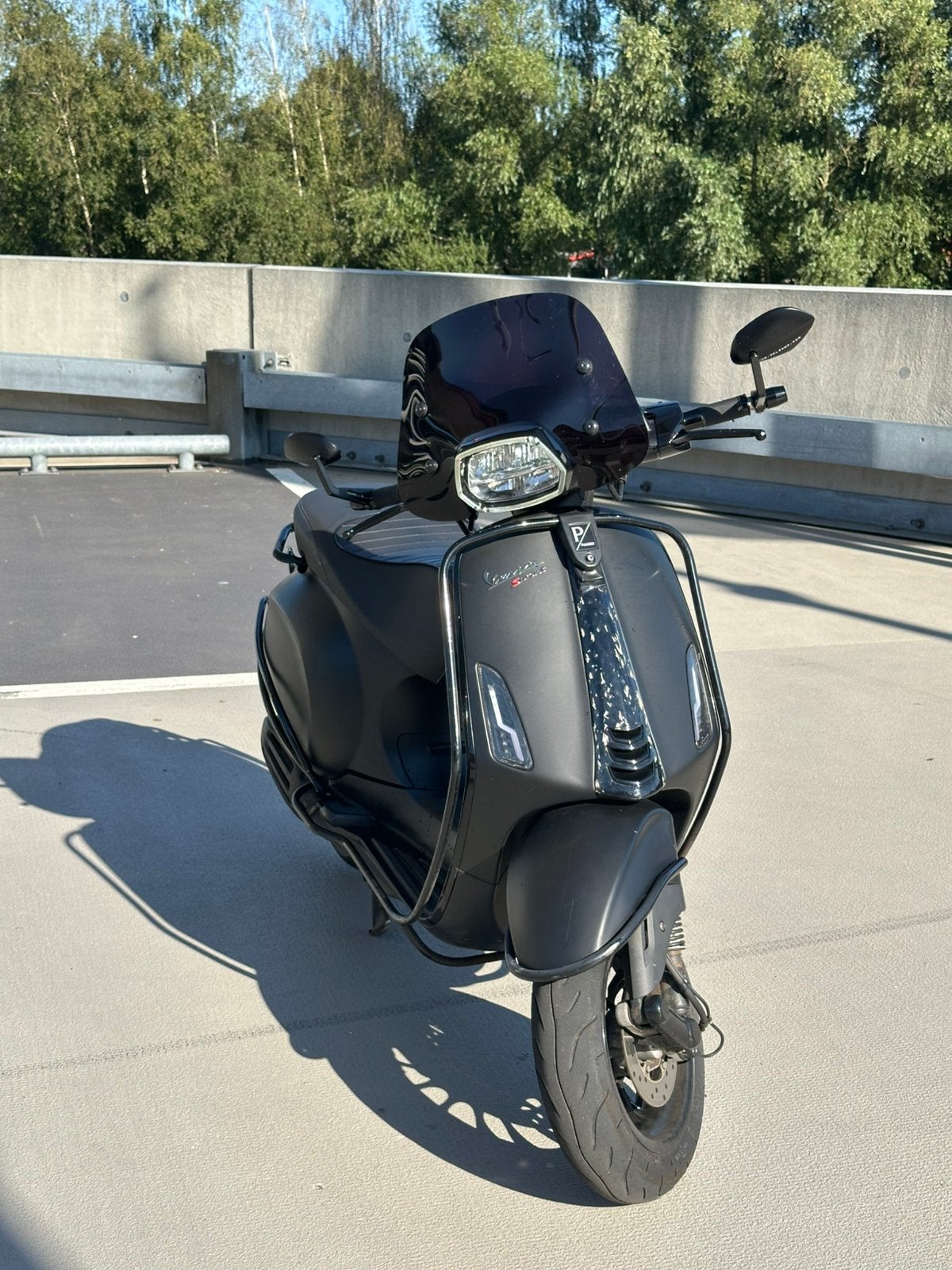 Unieke vespa sprint 50cc iget e4 2020 70kmpu+ Akrapovic, Ophalen, Overige modellen, Maximaal 45 km/u, Zo goed als nieuw