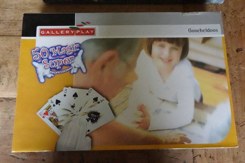 Goocheldoos, Ophalen of Verzenden, Zo goed als nieuw, Gallery Play