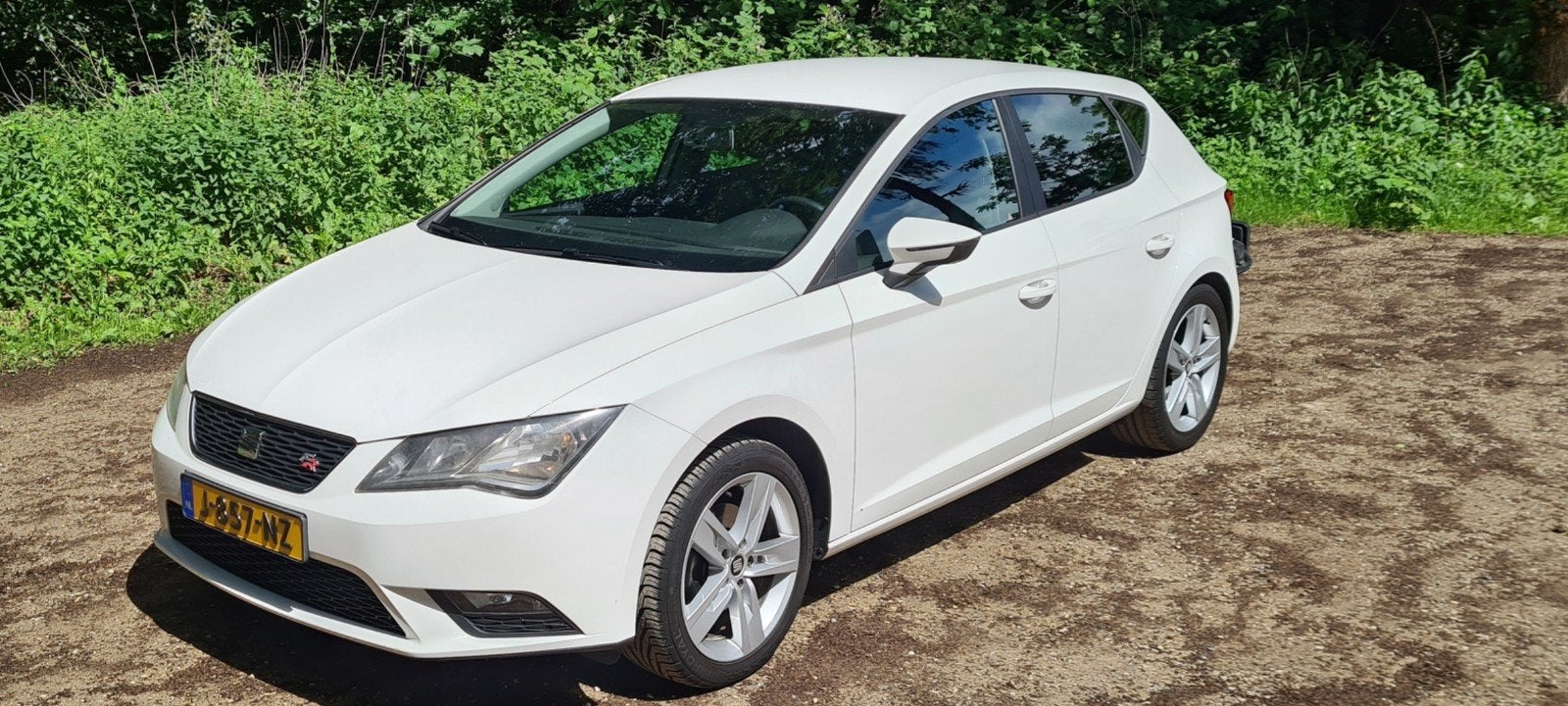SEAT León