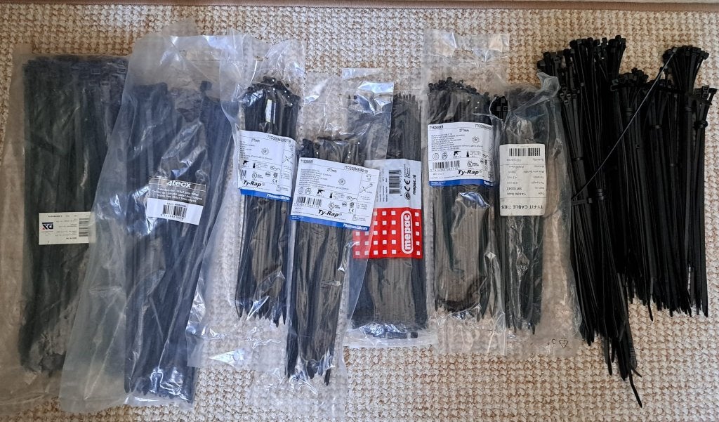Tie wraps, Ophalen, Nieuw