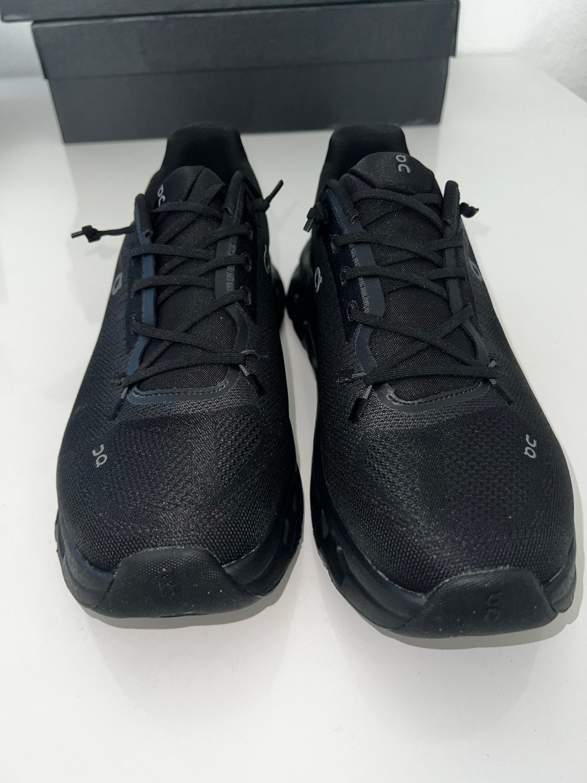On cloud  hardloopschoenen, Ophalen of Verzenden, Zo goed als nieuw, Zwart, Sneakers of Gympen
