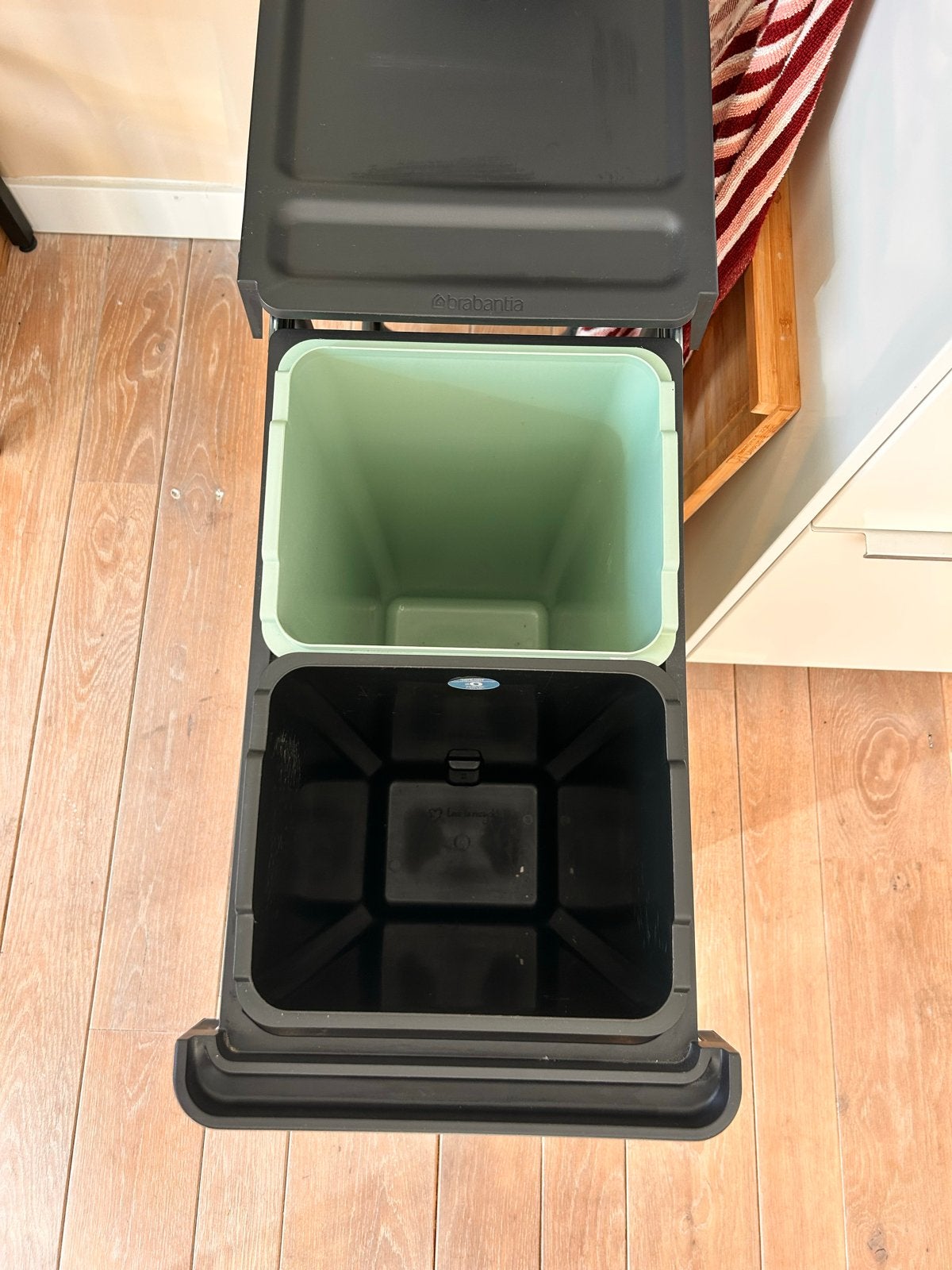 Brabantia Bo Touch Bin afvalemmer 2x30L inbouw, Ophalen, 40 liter of meer, Zo goed als nieuw, 75 – 100