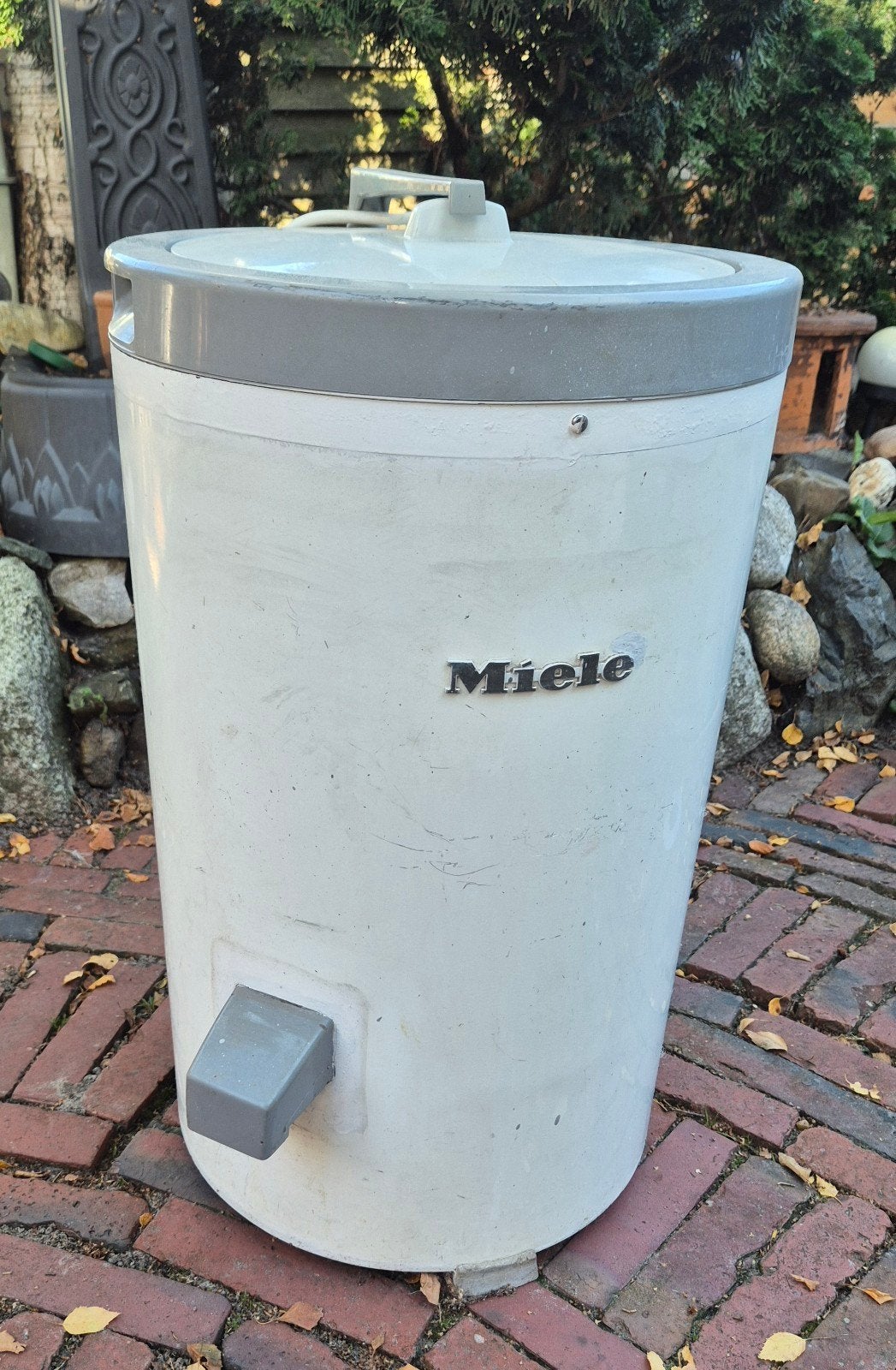 Miele en Zanussi centrifuge - Werkt goed!, Witgoed en Apparatuur, Ophalen, Gebruikt