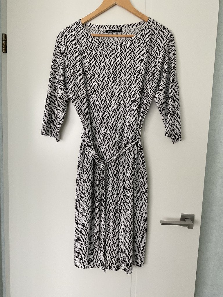 Jurk expresso maat 40, Kleding | Dames, Jurken, Expresso, Ophalen of Verzenden, Zo goed als nieuw, Maat 38/40 (M)