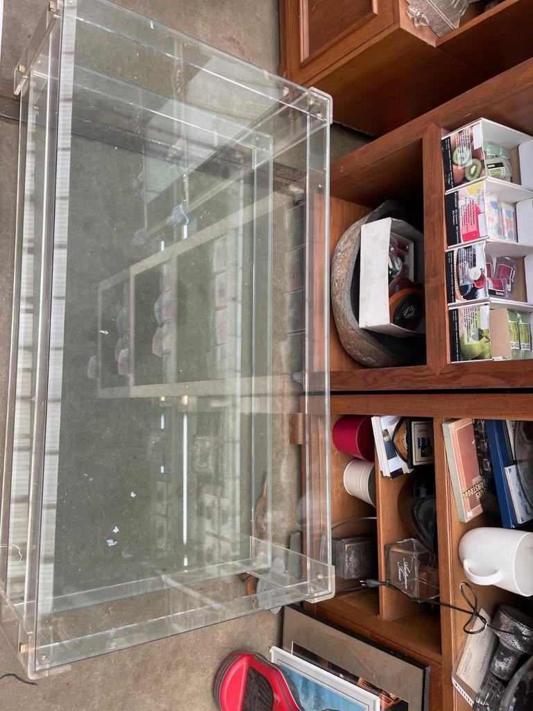 Stijlvolle glazen salontafel met opbergruimte, Gebruikt, 100 tot 150 cm, Onbekend, Glas