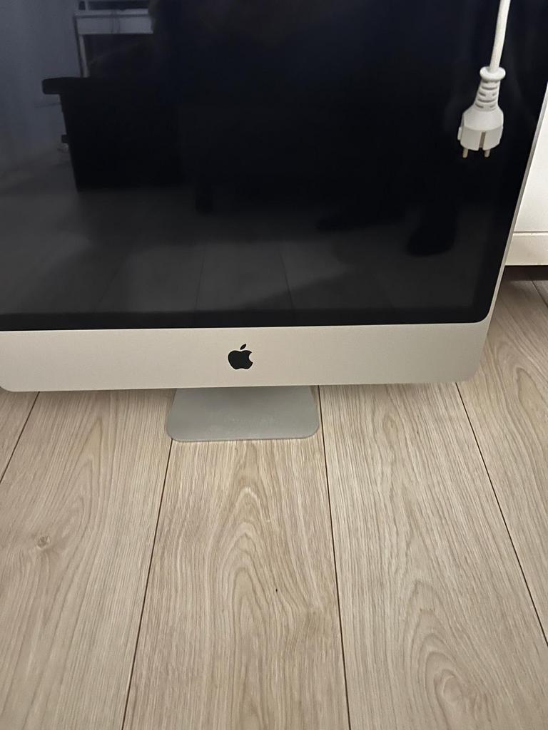 iMac (24-inch, begin 2009), Computers en Software, Apple Desktops, Ophalen, Gebruikt, 2 tot 3 Ghz, 8 GB