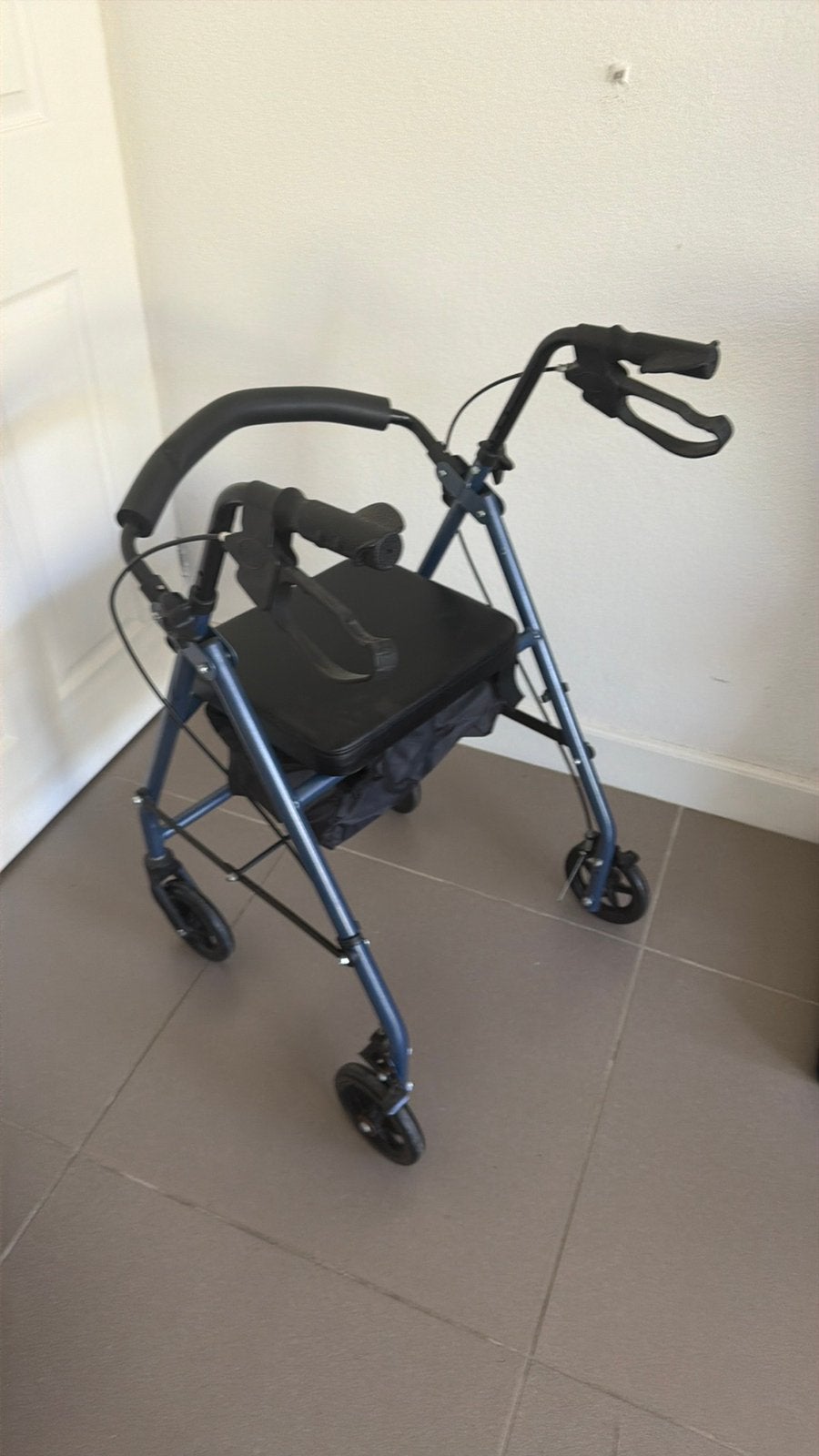 Rollator, Diversen, Ophalen, Zo goed als nieuw