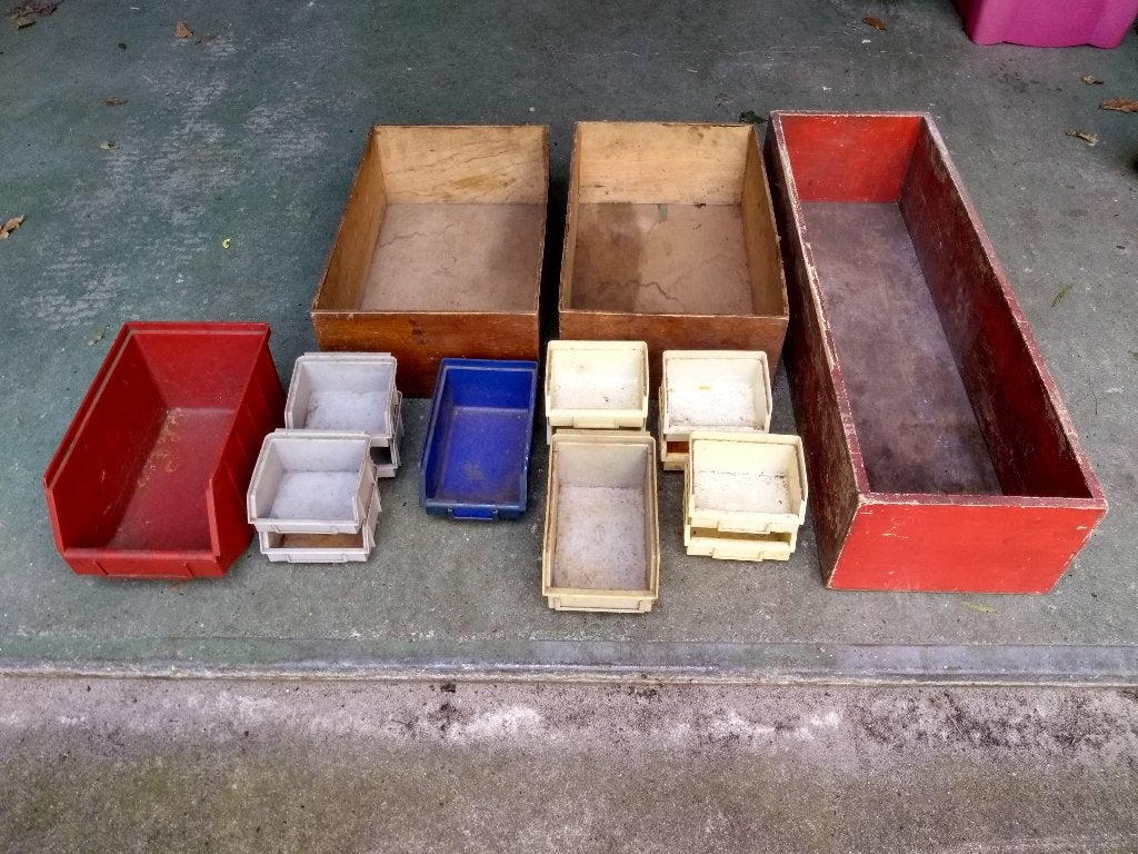 Plastic bakjes en houten bakken, Ophalen, Gebruikt, Minder dan 50 cm, Minder dan 40 cm