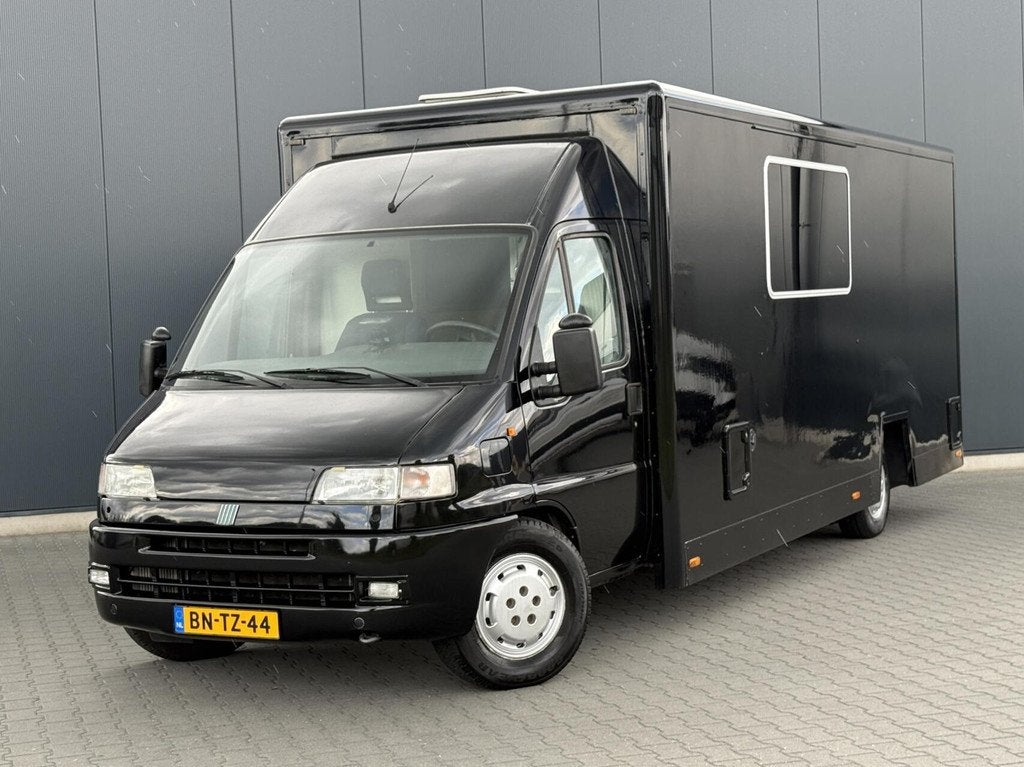 Fiat Ducato 2.5 TDI Foodtruck - Camper - Keurige Staat - Cam, Stof, Gebruikt, 4 cilinders, 116 pk