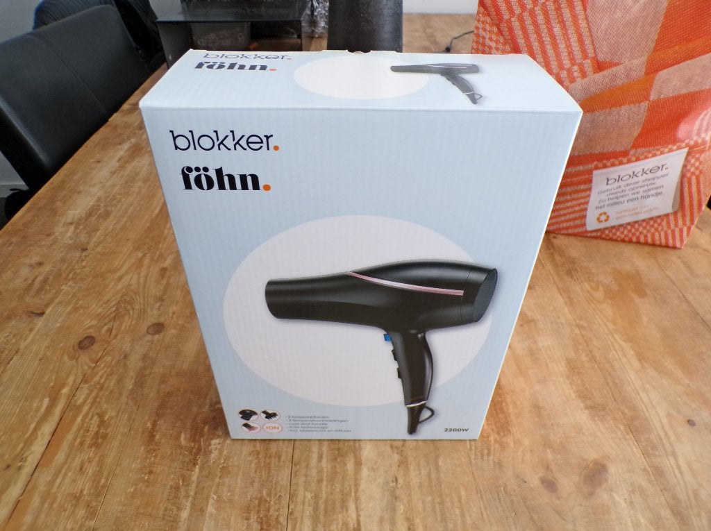 Nieuwe Blokker föhn 2200 Watt, Ophalen of Verzenden, Nieuw, Haarverzorging