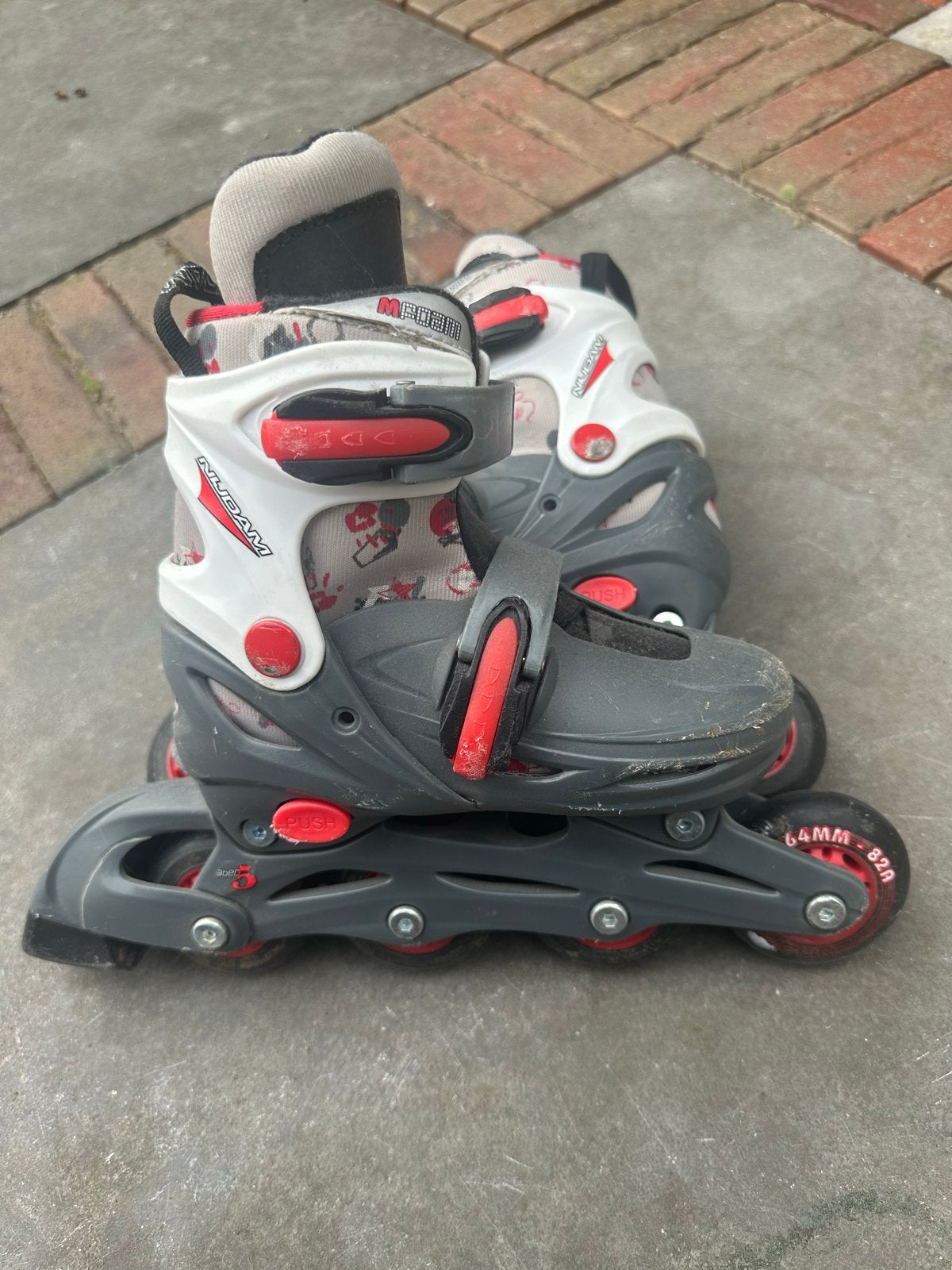 Verstelbare inline skates maat 30-33 Nijdam, Ophalen of Verzenden, Verstelbaar, Gebruikt, Kinderen