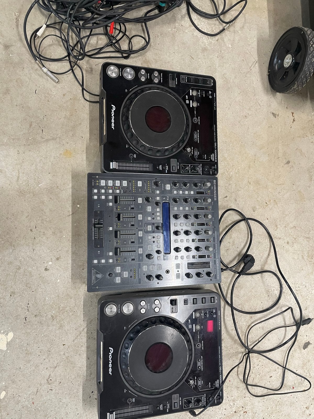 DJ set: Pioneer CDJ-1000MK3 spelers met Behringer mengpaneel, Muziek en Instrumenten, Dj-sets en Draaitafels, Ophalen, Gebruikt