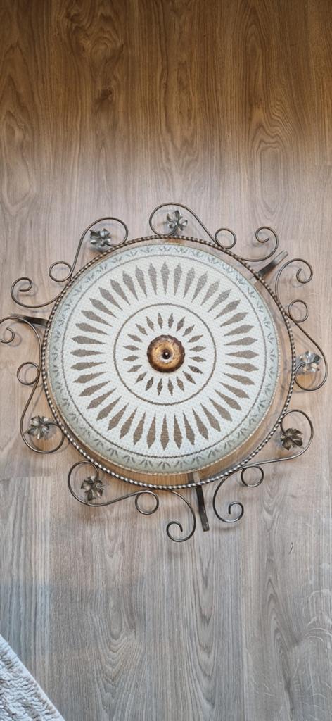 Vintage Plafondlamp met Smeedijzeren Frame en Glas, Huis en Inrichting, Lampen | Plafondlampen, Ophalen, Gebruikt, Glas, Vintage, Klassiek, Smeedijzer