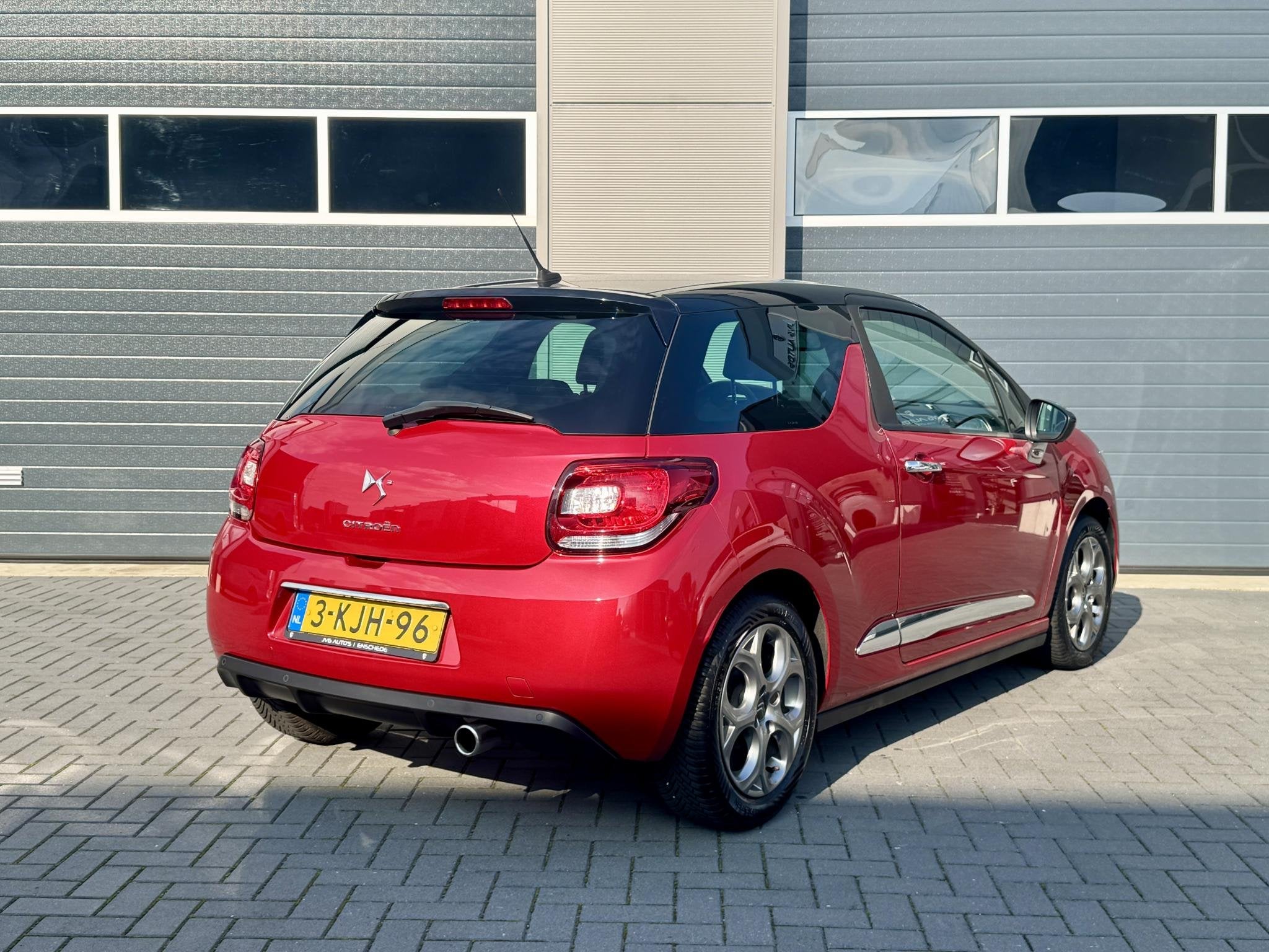 Citroen DS3 1.2 VTi So Chic NAP/ Airco / PDC/ LED/ HiFi/ Cru, Auto's, Voorwielaandrijving, Euro 5, 1199 cc, 82 pk