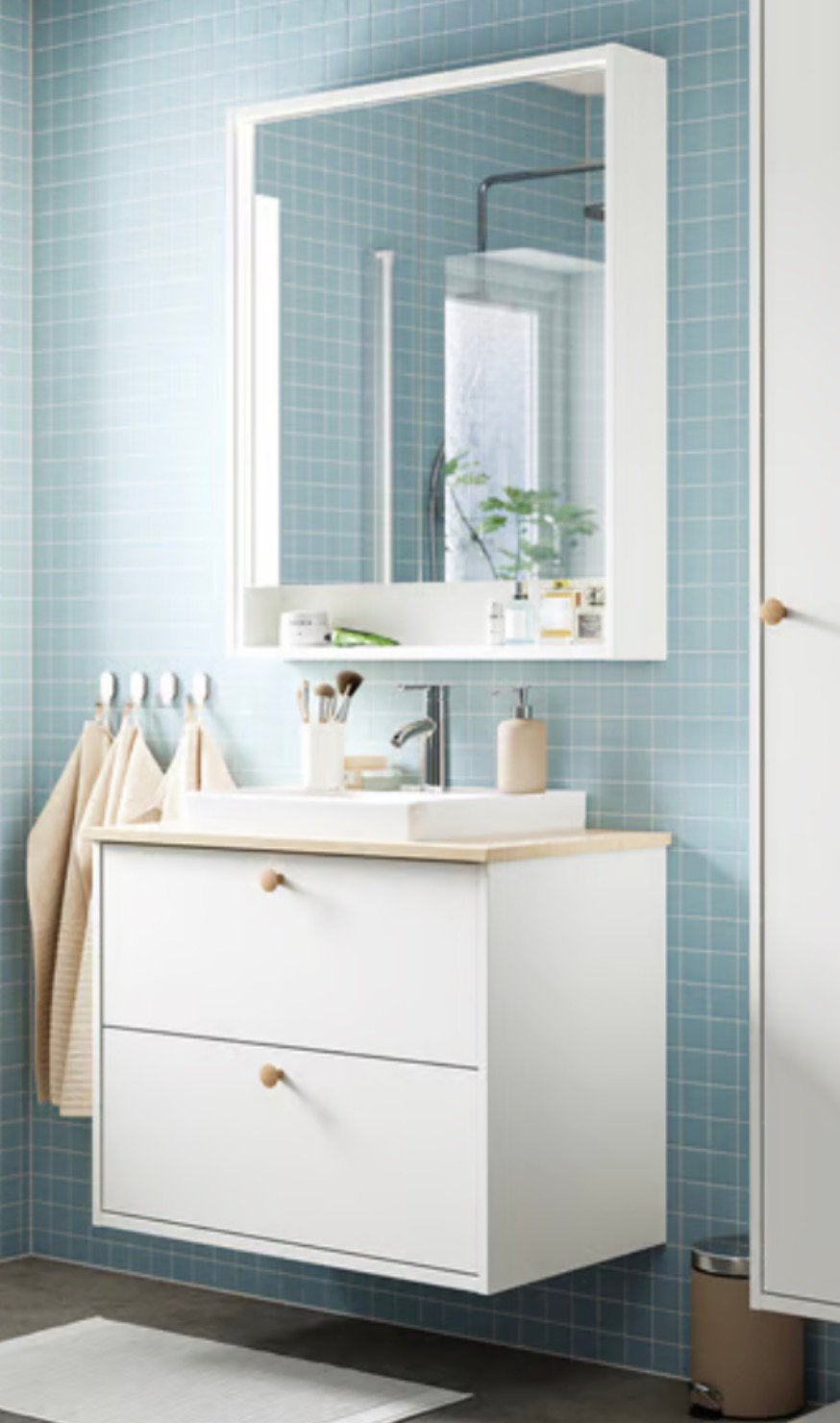 FAXALVEN ikea badkamer spiegel met ingebouwde verlichting, Huis en Inrichting, Ophalen, Overige typen, 50 tot 100 cm, Zo goed als nieuw