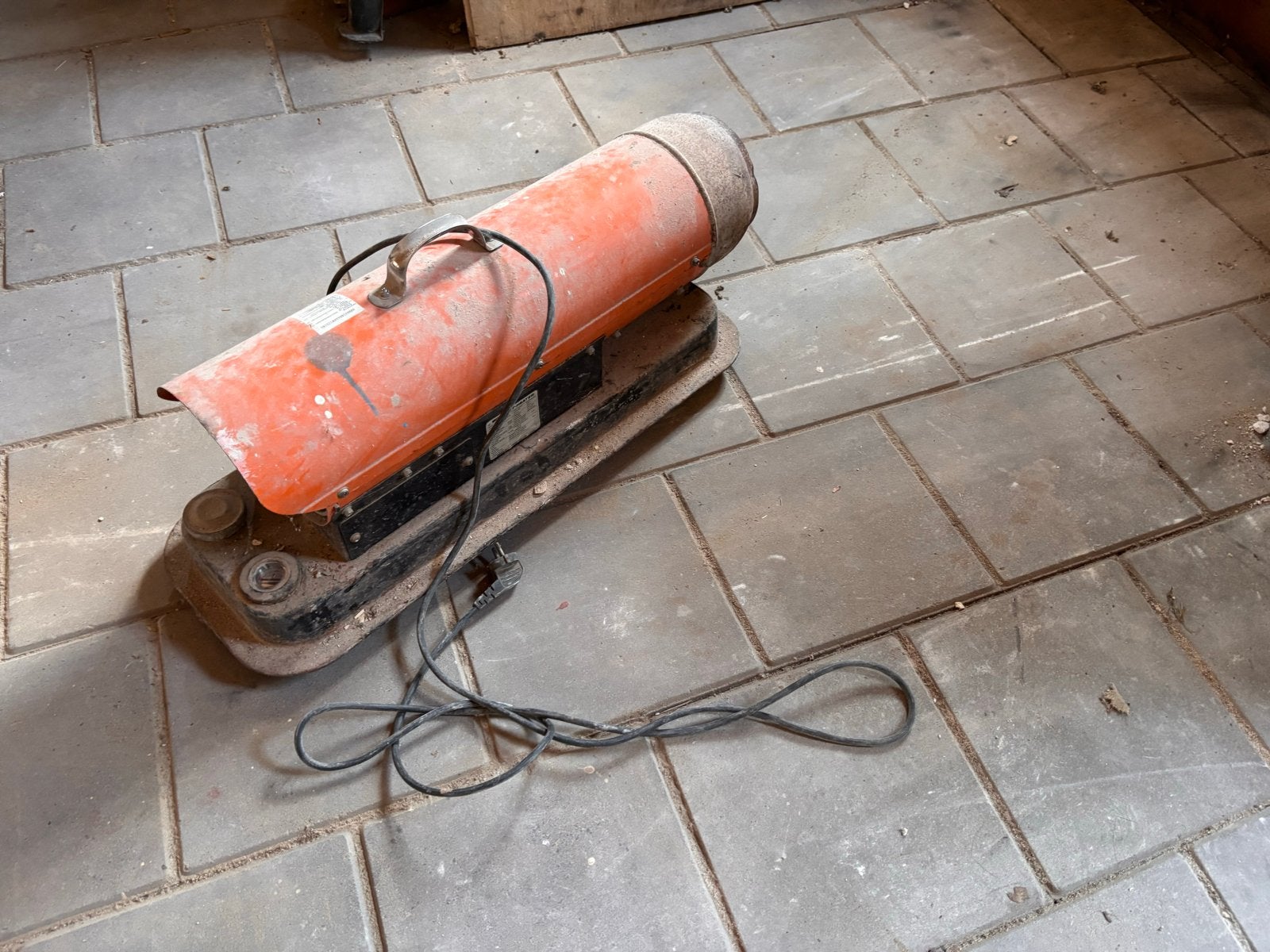 Gebruikte Jet-Heater Kachel - Krachtige Werkplaatsverwarming, Ophalen, 30 tot 80 cm, Gebruikt, Kachel