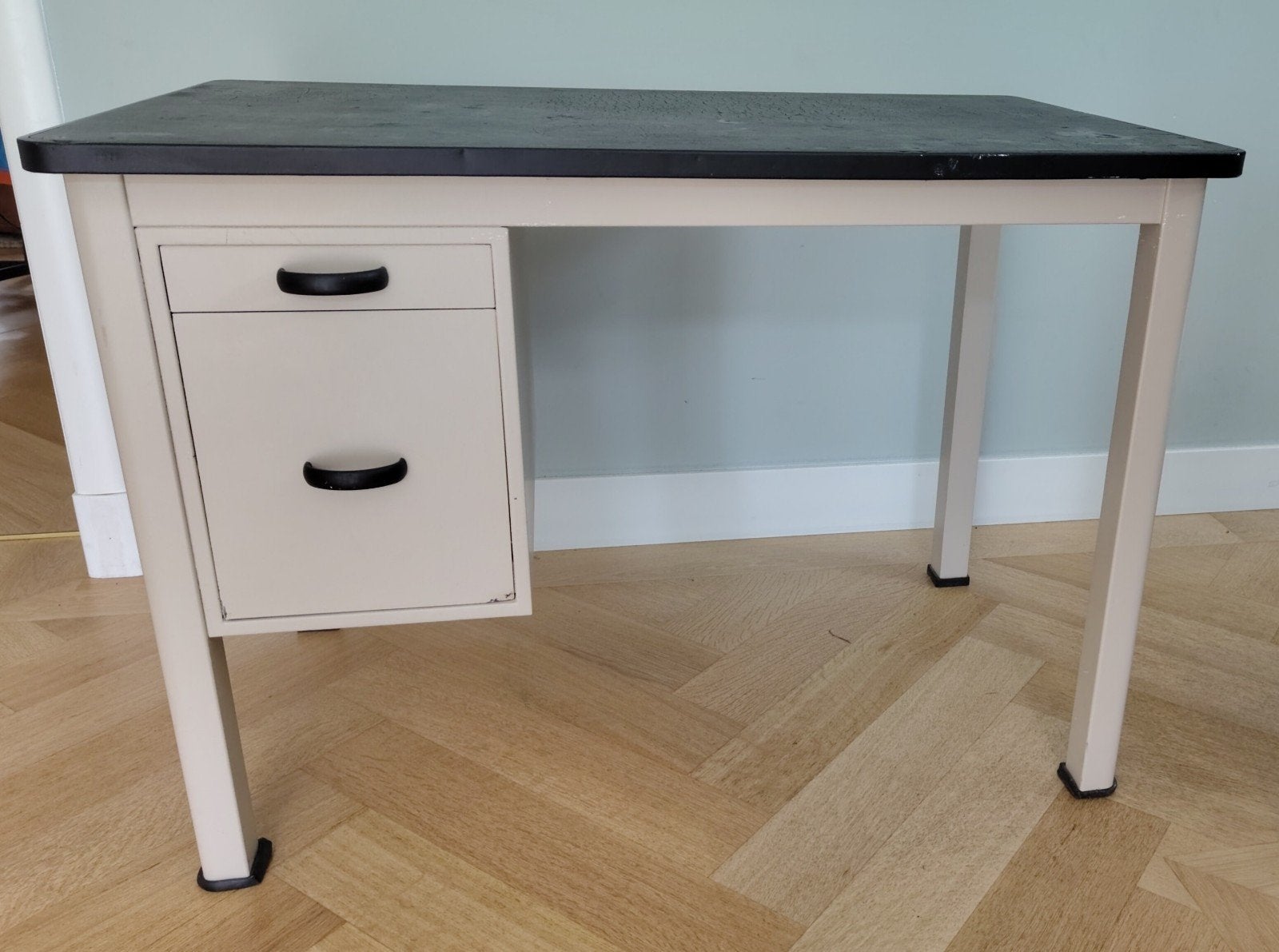 Pastoe kinderbureau, Ophalen, Gebruikt, Kinderbureau, 100 cm