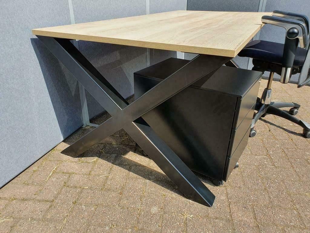 Nieuw X poot bureau / eetkamertafel ( industrieel ), VST, Nieuw, Ophalen of Verzenden, Industriestraat 5