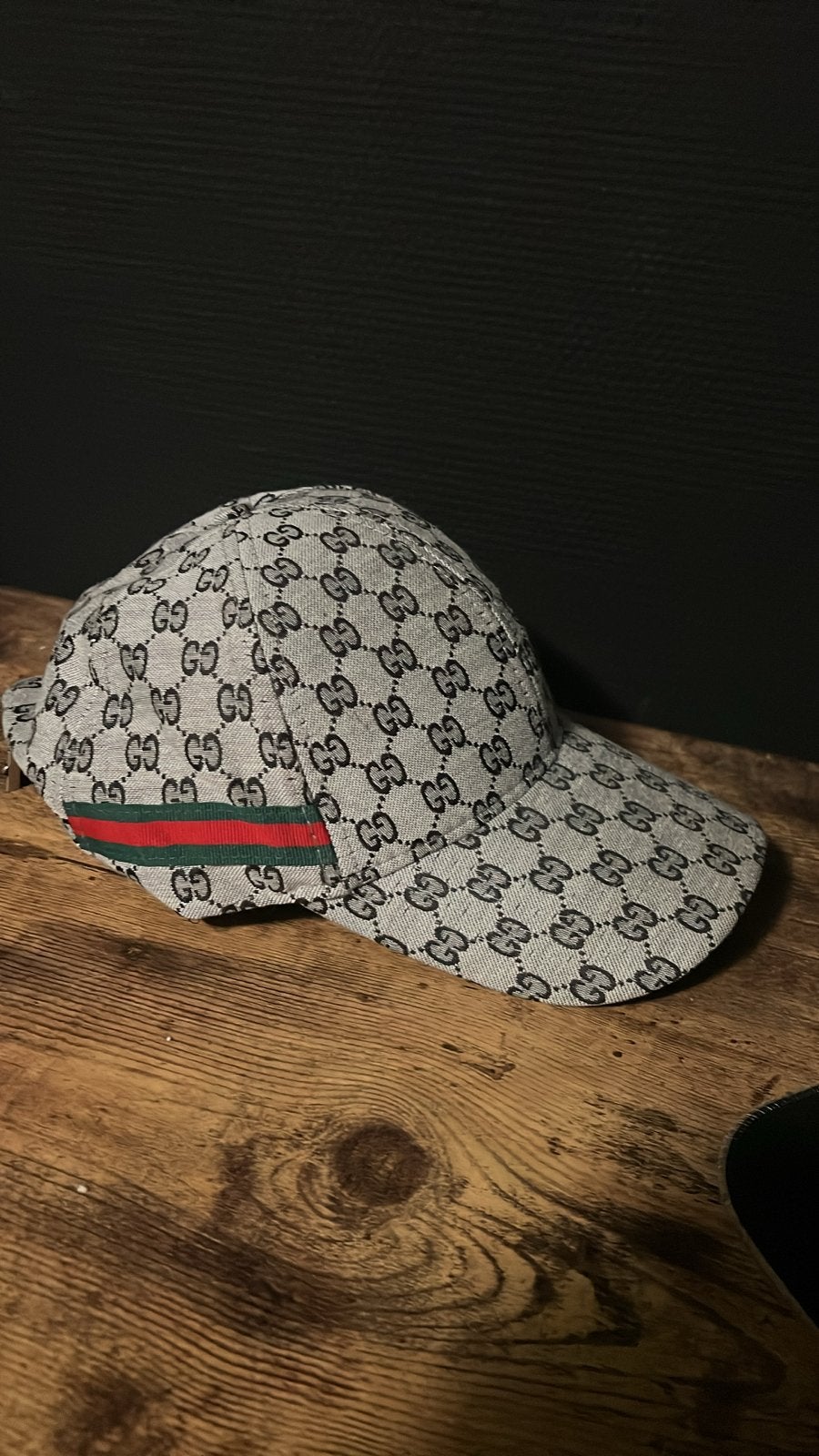 Gucci pet met GG-monogram en Web-streep, Kleding | Dames, Ophalen, Zo goed als nieuw, One size fits all, Pet
