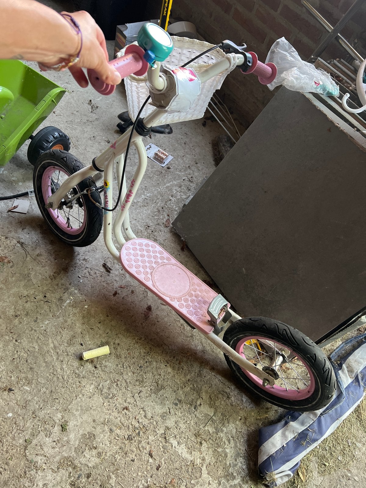 Meisjesstep 5+ jaar met rem - Roze/Wit, Fietsen en Brommers, Ophalen, Gebruikt, Gewone step