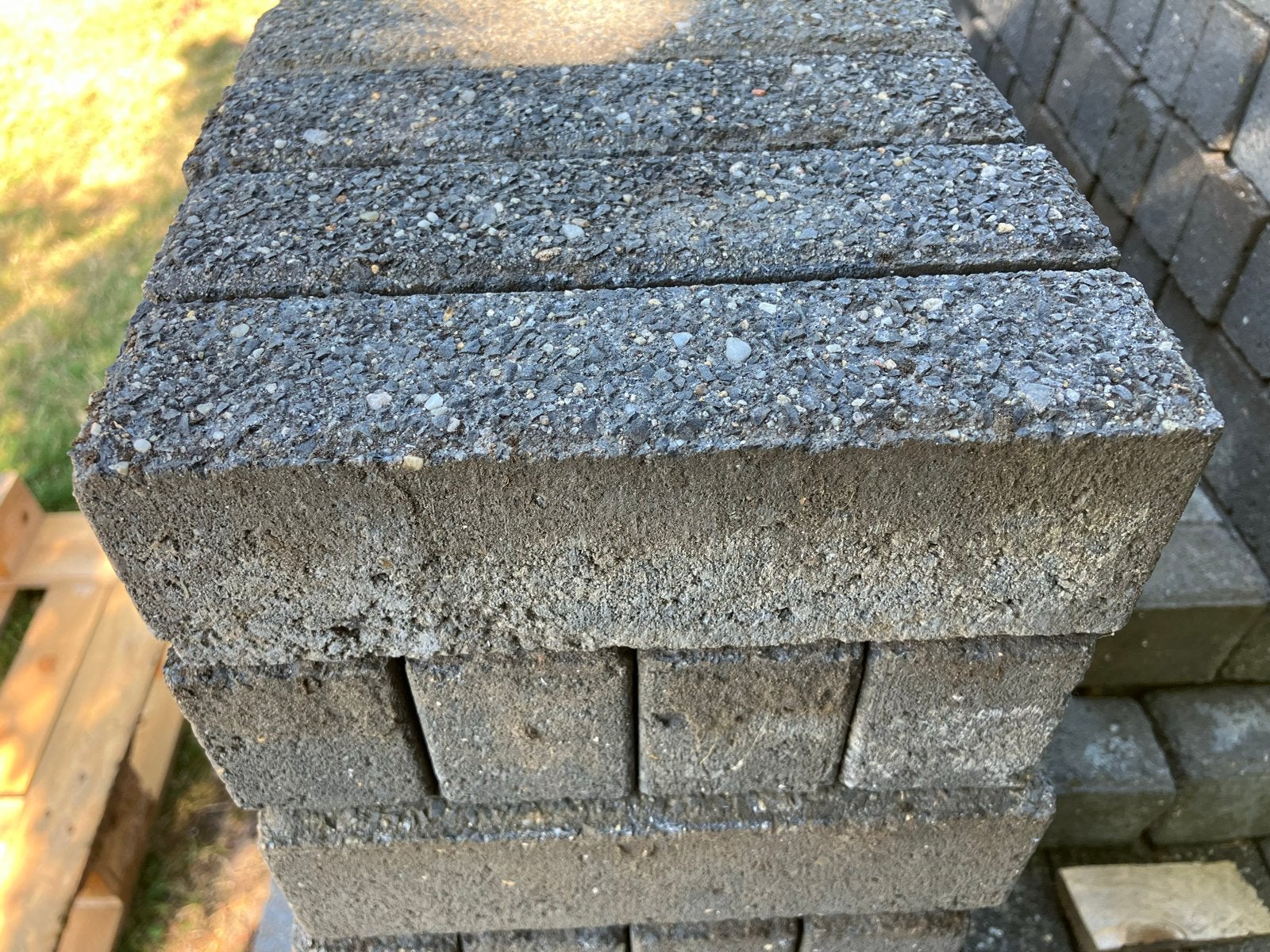 55m2 Waalformaat Betonklinkers Antraciet, Tuin en Terras, Ophalen, Gebruikt, Klinkers, 10 m² of meer