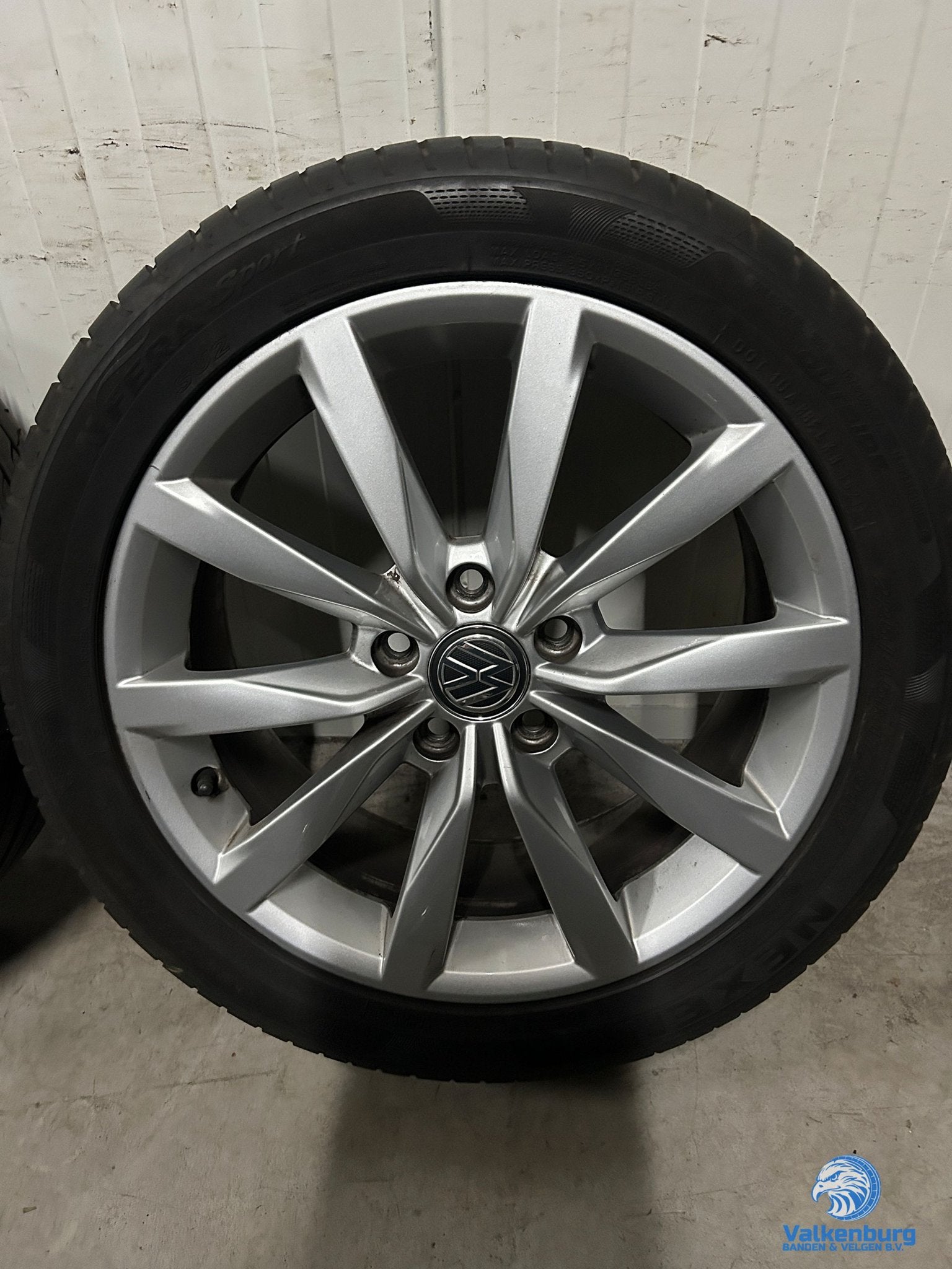 6-7mm! Originele VW Golf Dijon 17 inch velgen 5x112 zomerban, Gebruikt, -, -, Banden en Velgen