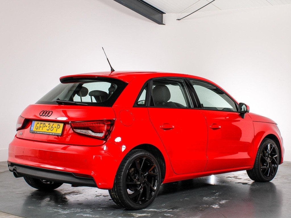Audi A1 Sportback 1.0 TFSI Pro Line Automaat, Stoelverwarmin, Auto's, Audi, Stof, Euro 6, 23 km/l, Bedrijf