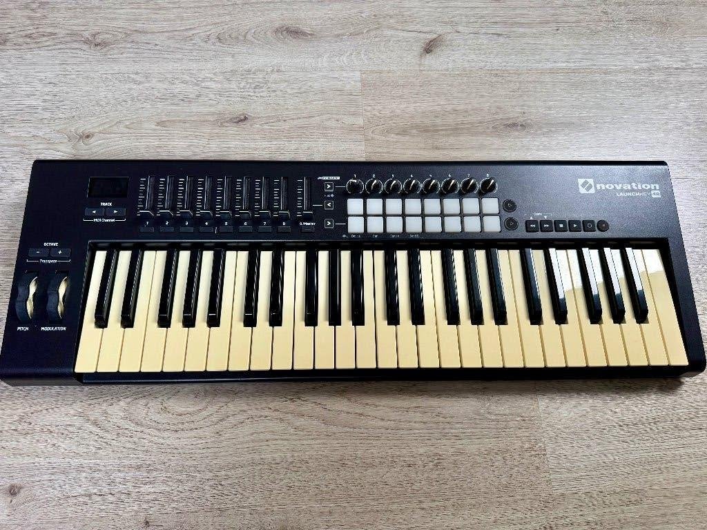 Novation Launchkey 49 MIDI Keyboard, Gebruikt, Midi-aansluiting, Ophalen, 49 toetsen