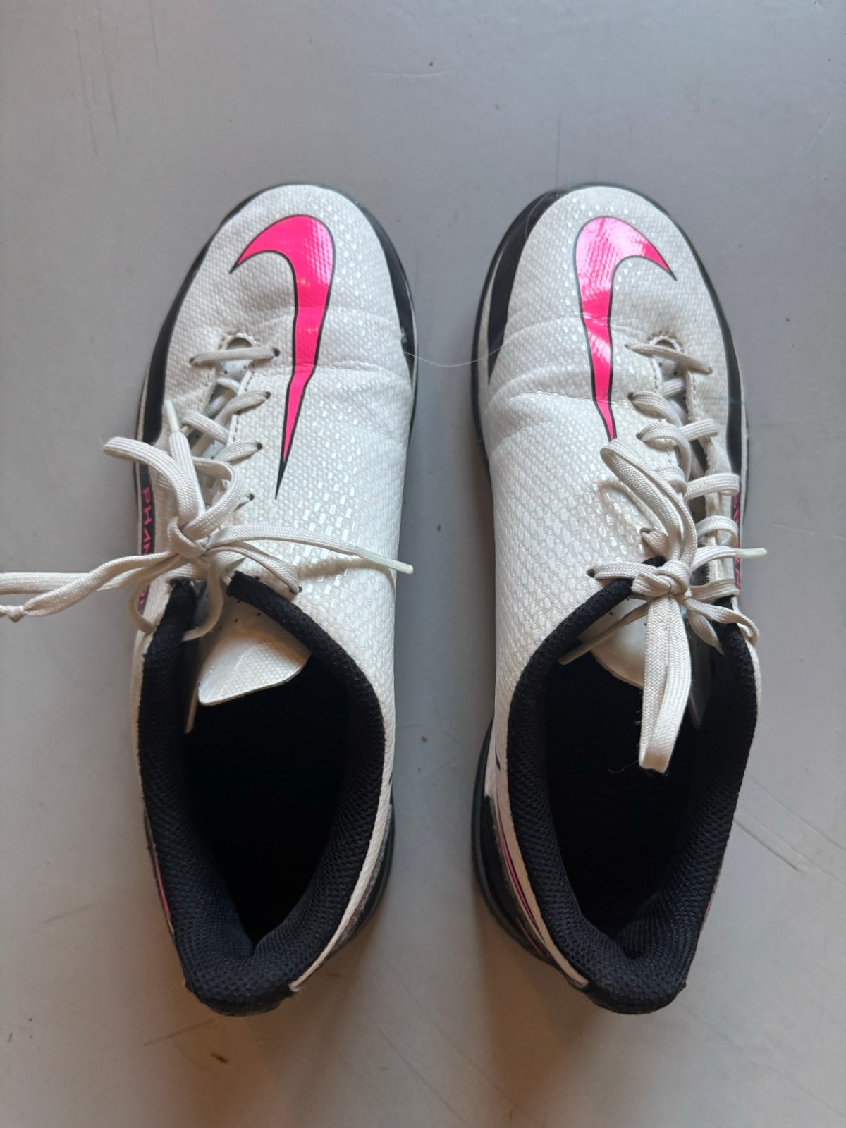 Nike Phantom zaalvoetbalschoenen - Maat 36.5, Maat XS of kleiner, Ophalen of Verzenden, Gebruikt, Schoenen