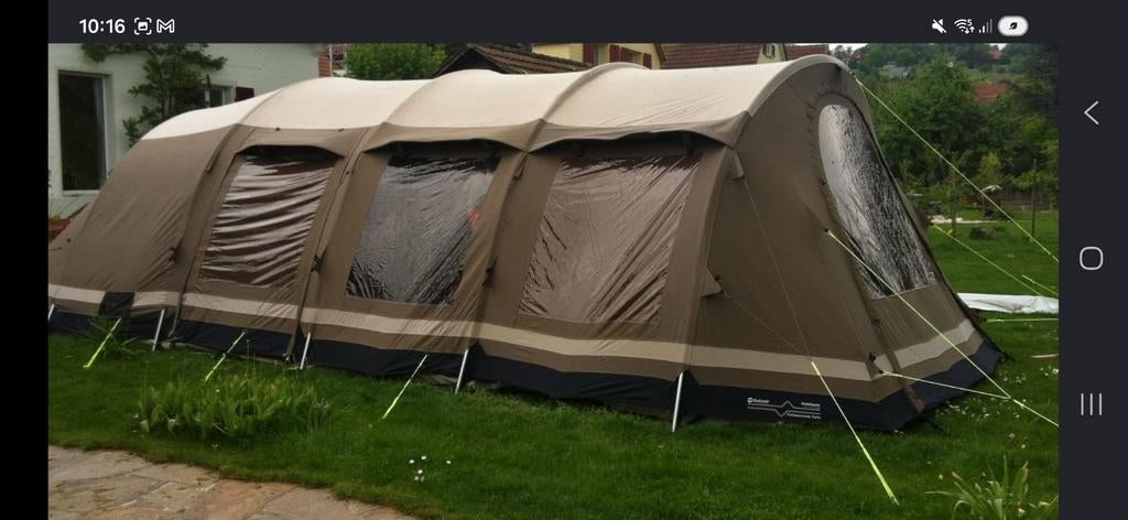 Mooie 6 persoons tunnel tent, Ophalen
