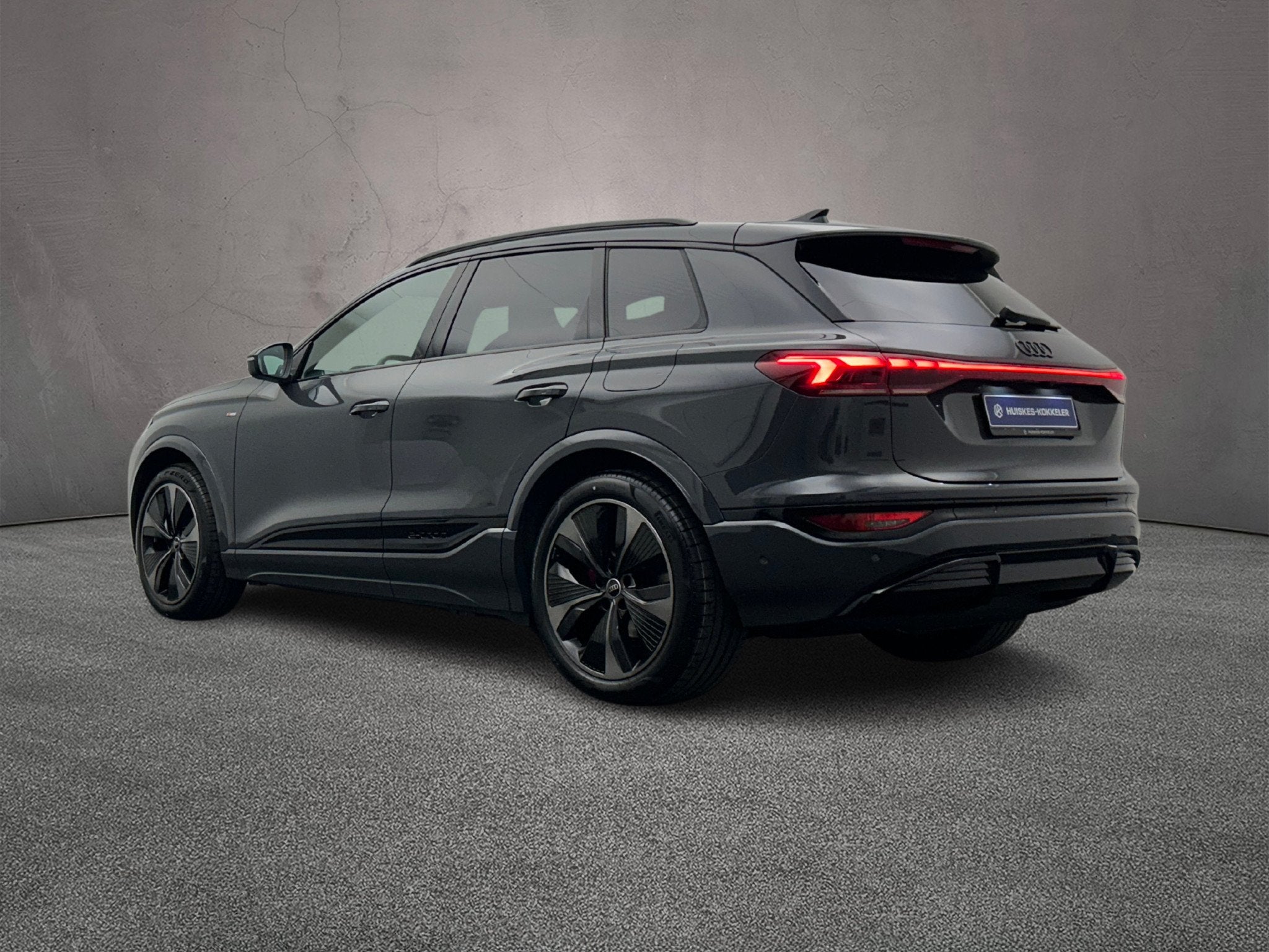 Audi Q6 e-tron, Automaat, 2000 kg, 2100 kg, SUV of Terreinwagen