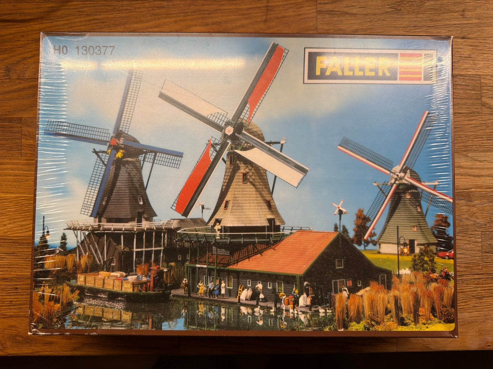 Faller H0 130377 Windmolens - Ongeopende verpakking, Hobby en Vrije tijd, Modeltreinen | H0, Ophalen of Verzenden, Nieuw, Brug, Tunnel of Gebouw