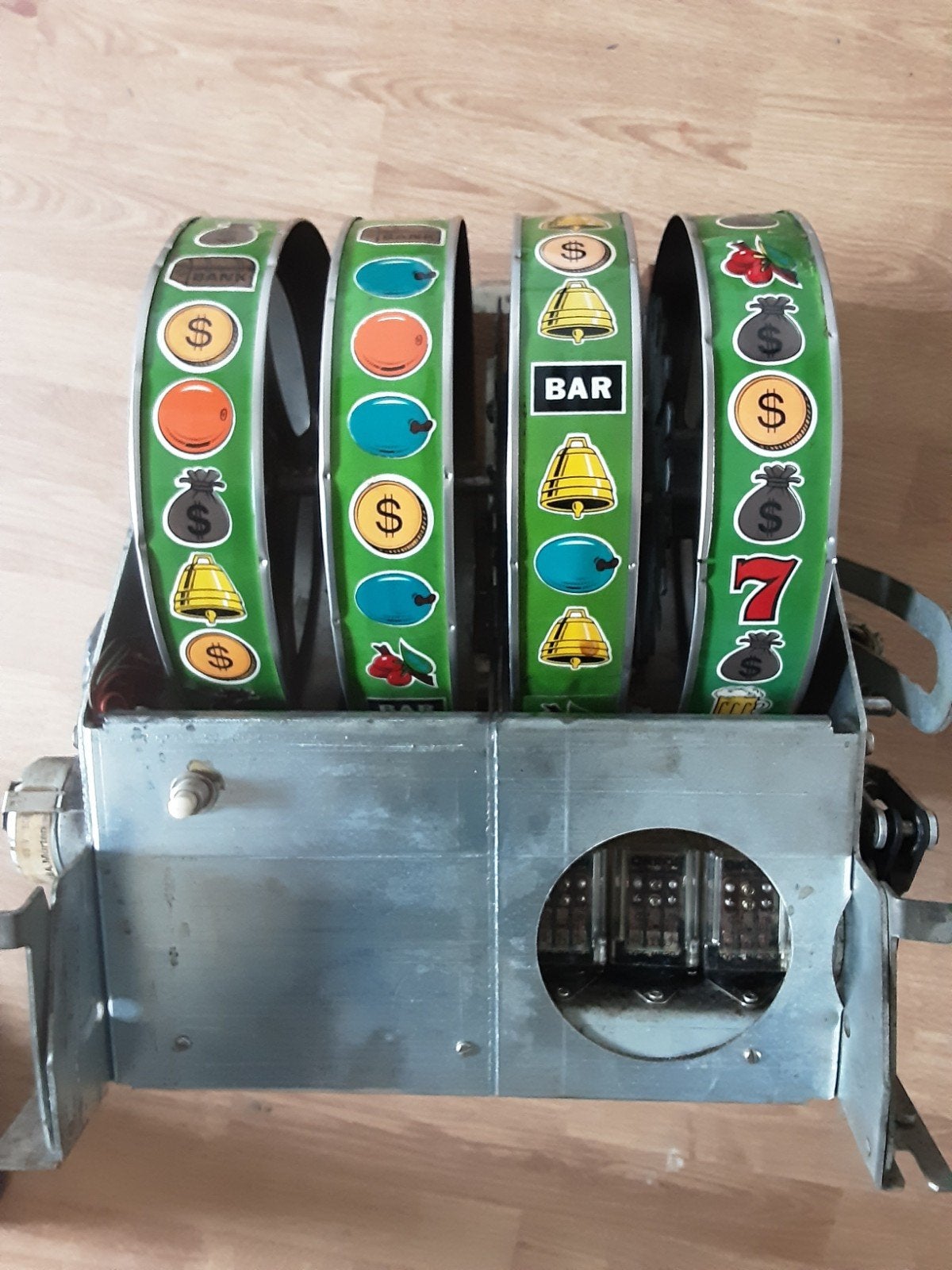 rollenstel dgc slotmachine paymaster, Ophalen, Gebruikt