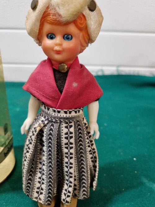 Pop kledendracht souvenir vintage, Ophalen of Verzenden, 'T Olde Gre-j, Info@toldegrej.nl, Endepoelstraat 20f Didam