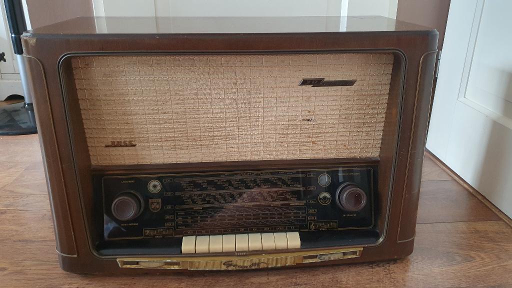 Vintage Grundig radio 3055 W/3D uit 1956, Ophalen