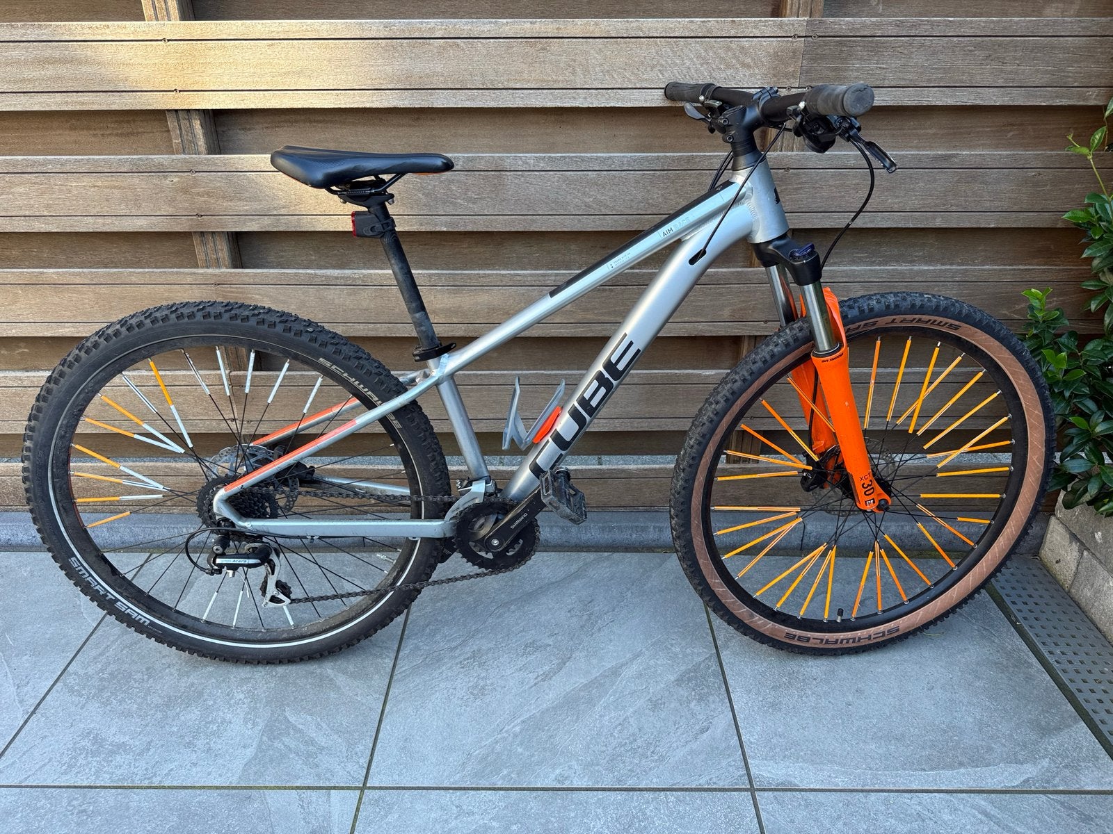 Foto 2 van Cube Aim Race Mountainbike 27.5 - Zo goed als nieuw