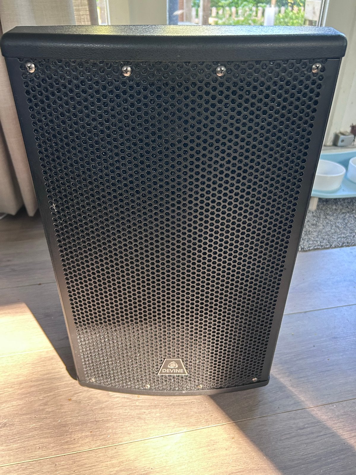 Devine AXEO 10A actieve speaker met Bluetooth, Party speaker, Ophalen of Verzenden, Zo goed als nieuw, Bluetooth