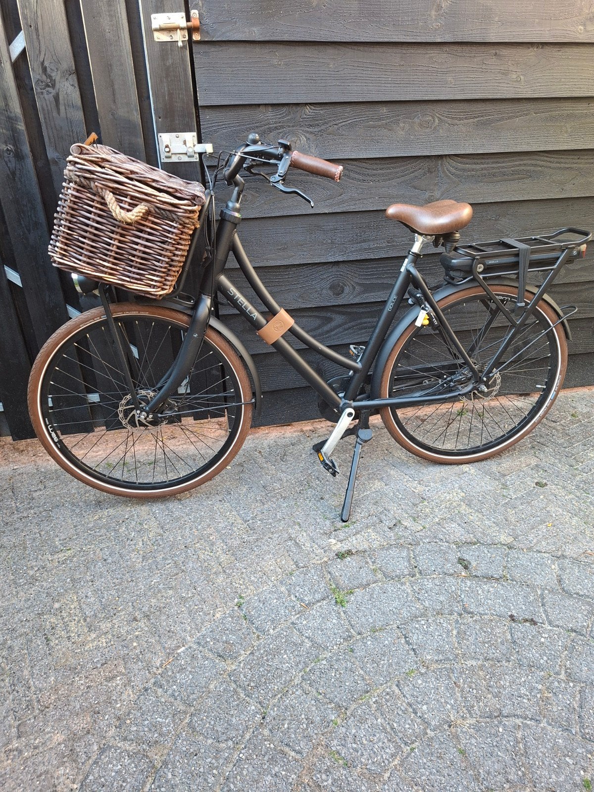 Stella Dolce Black FDSTe RTE21 28'' N7D E-bike met lader, Fietsen en Brommers, Elektrische fietsen, 51 tot 55 cm, Ophalen, Zo goed als nieuw