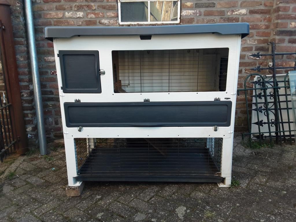 Buitenhok XXL ferplast Grand Lodge met ook onder schuiflade, Dieren en Toebehoren, Knaagdieren en Konijnen | Hokken en Kooien
