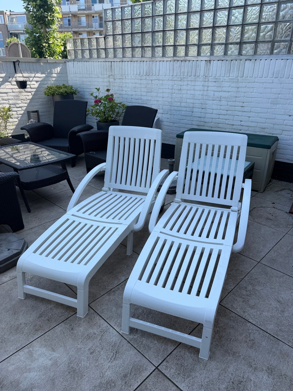 2x Hartman Ligbedden met Kussens - Zo goed als nieuw, Tuin en Terras, Ophalen, Zo goed als nieuw, Kunststof