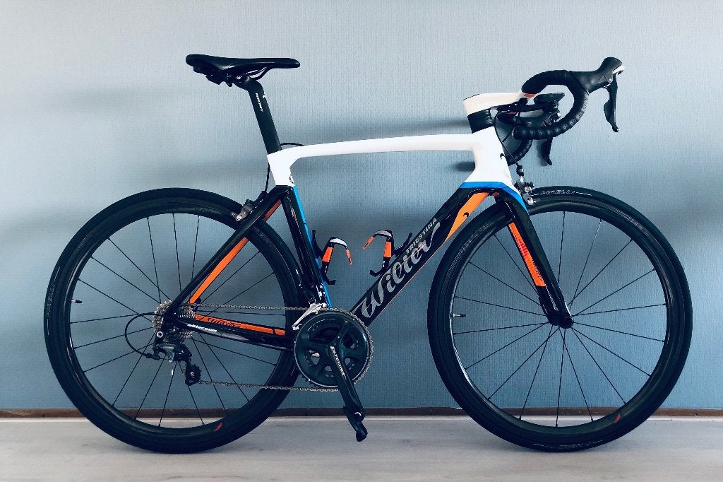Wilier Cento10 Air (L, Shimano Ultegra, 2019, Powermeter), 28 inch, Carbon, Zo goed als nieuw, Meer dan 20 versnellingen