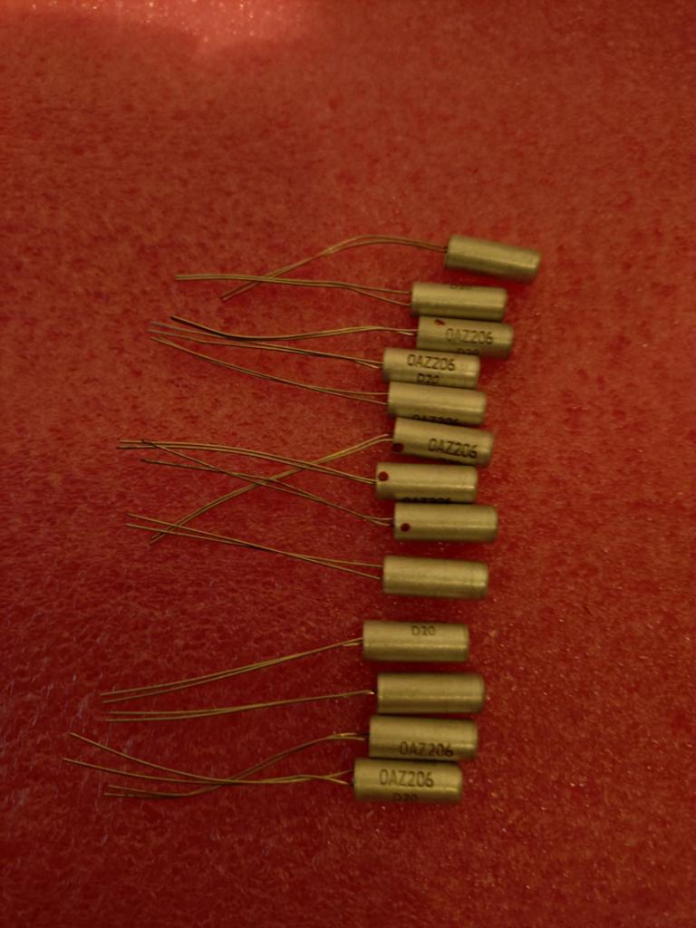 OAZ206 metal can vintage zener diode 8.2v 13stuks., Ophalen of Verzenden