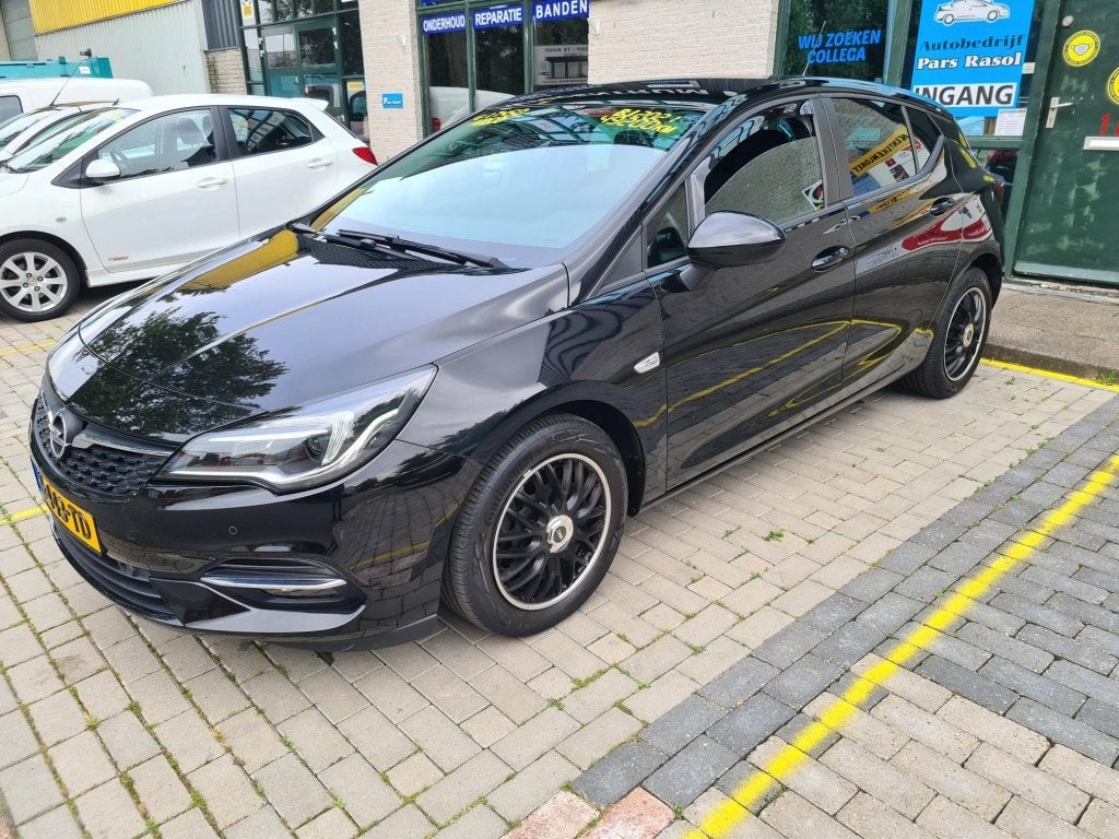 Opel Astra 1.2 Bns Edition (bj 2021), Voorwielaandrijving, 1350 kg, Gebruikt, Euro 6