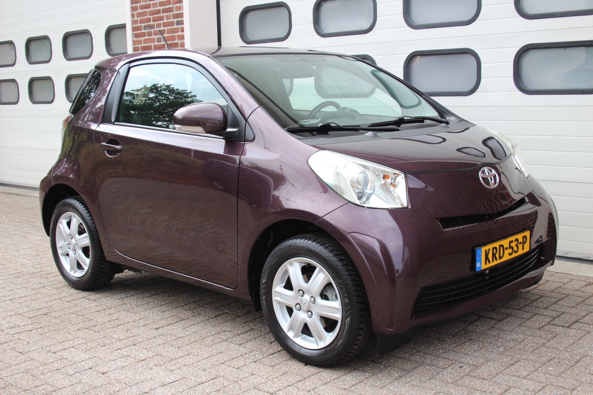 Toyota IQ 1.0 VVTi Comfort * Airco / LM / 71.447Km *, Auto's, Stof, Gebruikt, Zwart, Overige kleuren