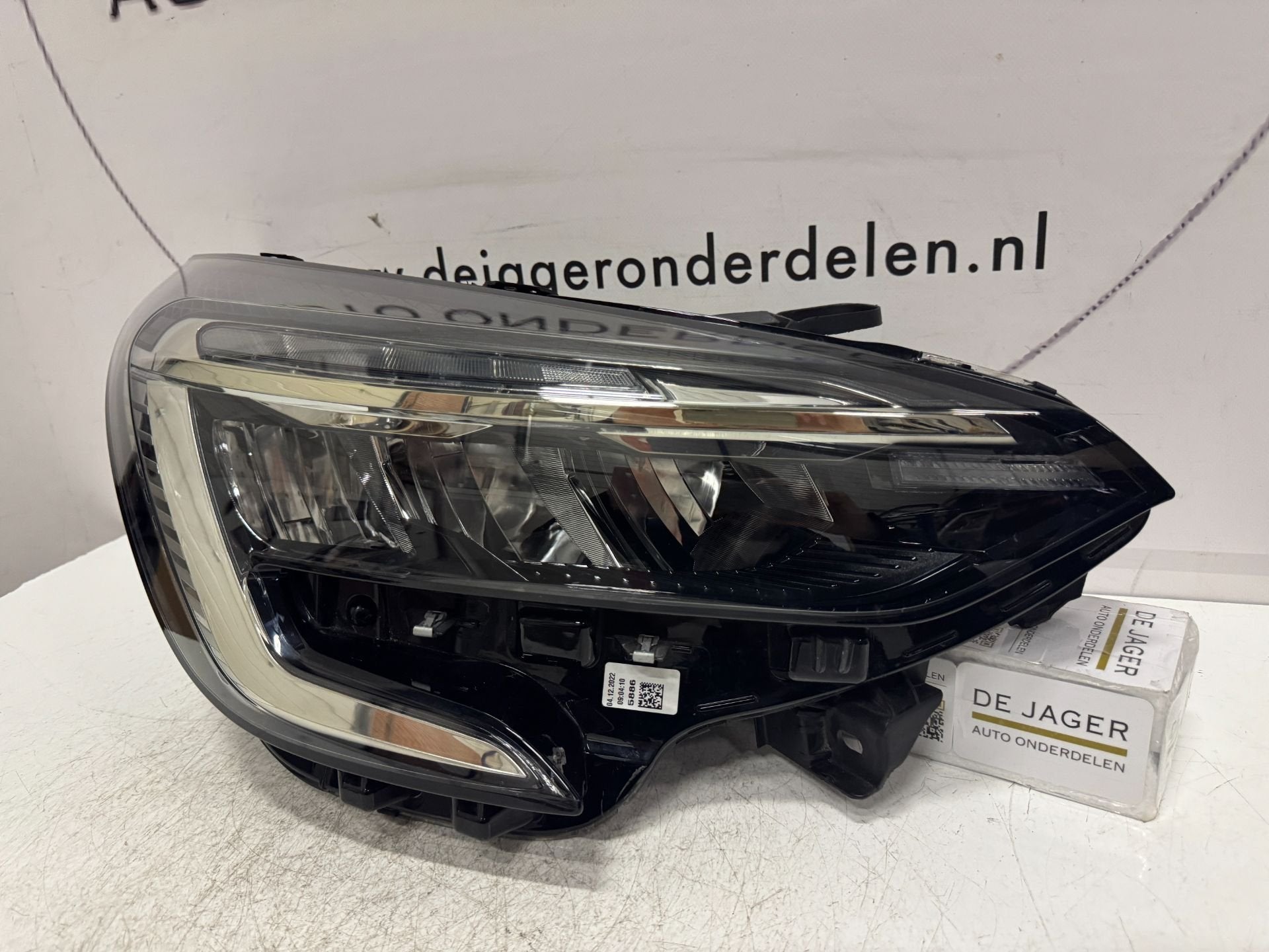 RENAULT CLIO V 5 KOPLAMP LED PURE VISION RECHTS 260100902R, Renault Group, Gebruikt, Contact.group@renault.com, Renault