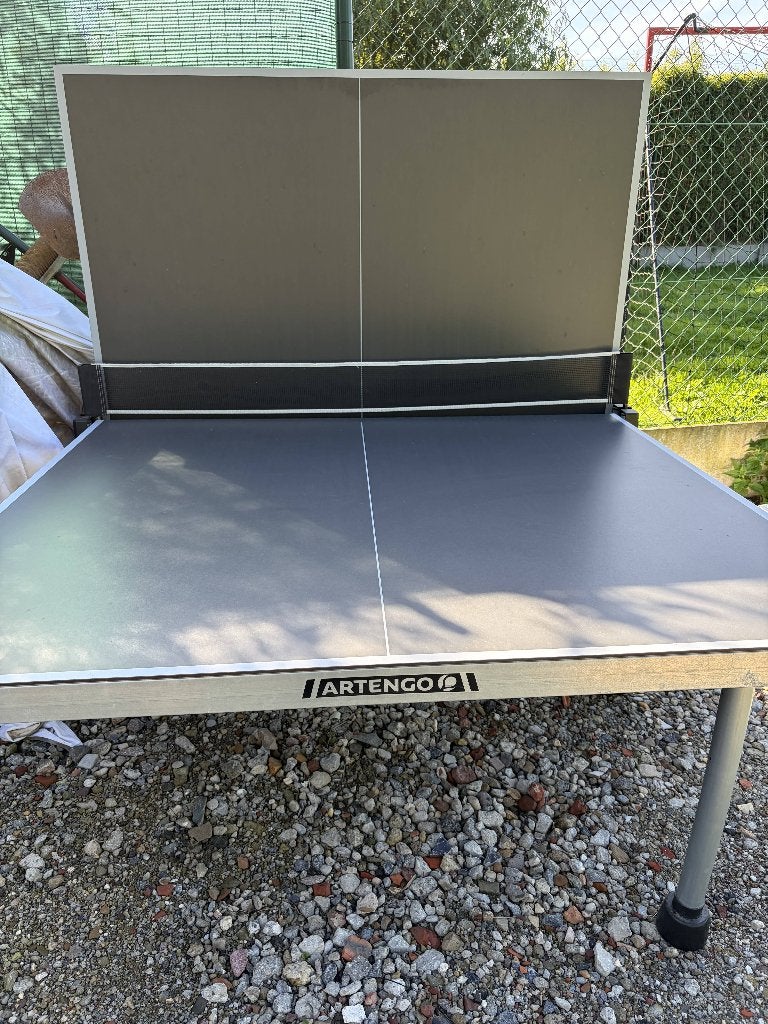 Artengo PPT 900 Outdoor pingpongtafel, Sport en Fitness, Ophalen, Zo goed als nieuw, Tafel Outdoor, Inklapbaar