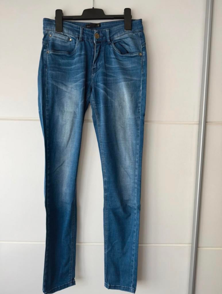 Supertrash broek maat 28 lengte 32, Ophalen of Verzenden, Zo goed als nieuw, Blauw, W28 - W29 (confectie 36)