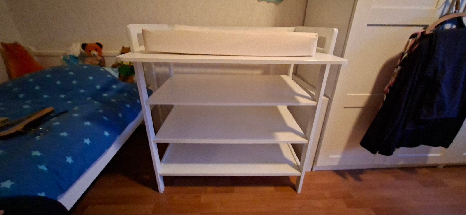 Witte commode met 3 planken en aankleedkussen, Ophalen, 50 tot 70 cm, 75 tot 100 cm, Minder dan 90 cm