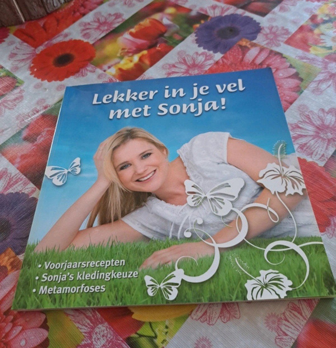 3x Sonja Bakker: Lekker in je vel, Gezond genieten, Be, Boeken, Ophalen of Verzenden, Gelezen, Sonja Bakker, Gezond koken